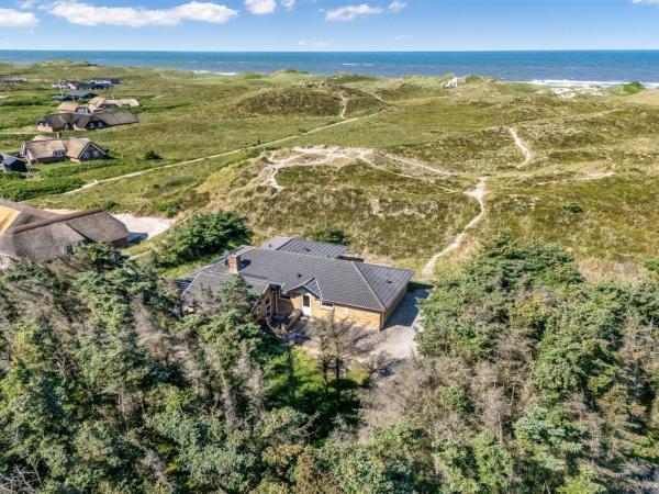 Na fotografii je vidět objekt Holiday Home Ewy - 300m from the sea by Interhome nacházející se ve městě Ringkobing.