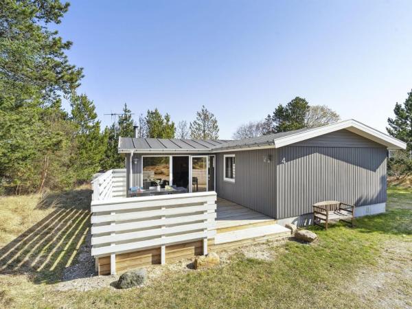 På billedet ses objektet Holiday Home Afke - 900m from the sea by Interhome beliggende i byen Torsted.