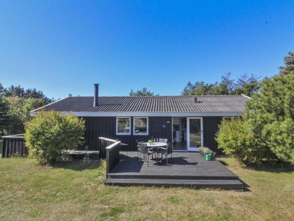 A la foto es mostra l'objecte Holiday Home Birgid - 900m from the sea by Interhome situat a la ciutat de Løkken.
