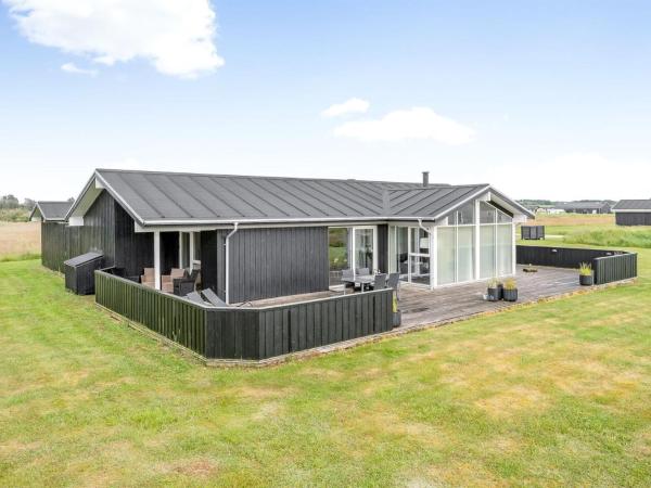 A la foto es mostra l'objecte Holiday Home Meino - 1-4km from the sea by Interhome situat a la ciutat de Løkken.
