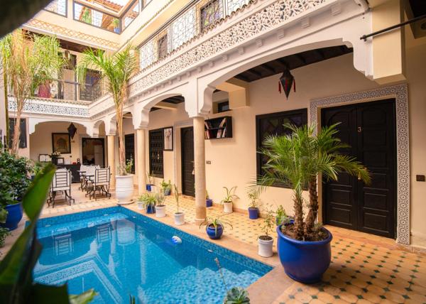 照片显示了位于Marrakech市的Riad Tala物件。
