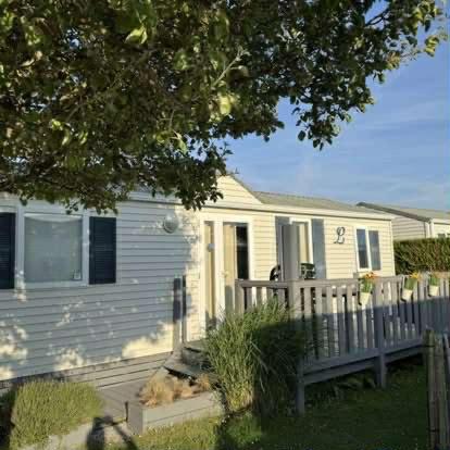 På billedet ses objektet Claire's Cottage beliggende i byen Heulebrug.