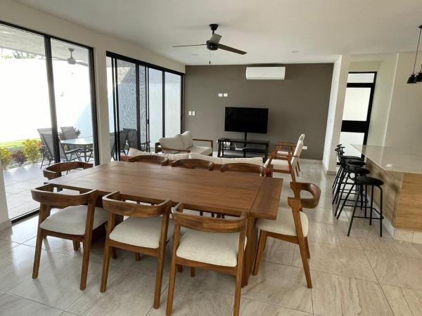 Στη φωτογραφία φαίνεται το αντικείμενο Descanso y confort, Casa preciosa y alberca privada που βρίσκεται στην πόλη Baca.