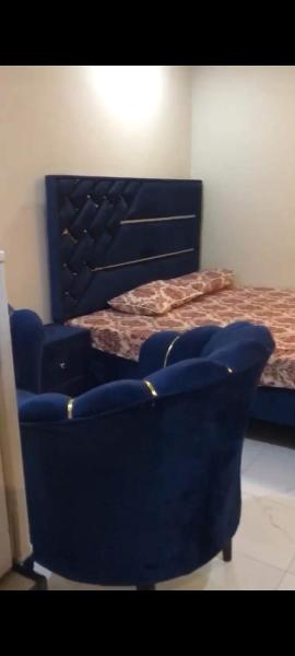 Na zdjęciu widoczny jest obiekt Studio Flat #07 in Swiss Suits Hotel Appt Nirgoli road Bhurban Murre położony w mieście Rāwāt.