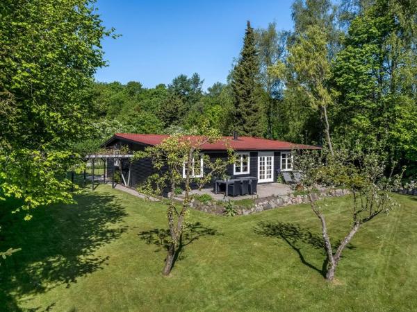照片显示了位于Borup市的Holiday Home Ilena - 16-3km from the sea by Interhome物件。