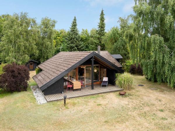 A la foto es mostra l'objecte Holiday Home Ija - 200m from the sea by Interhome situat a la ciutat de Føllenslev.