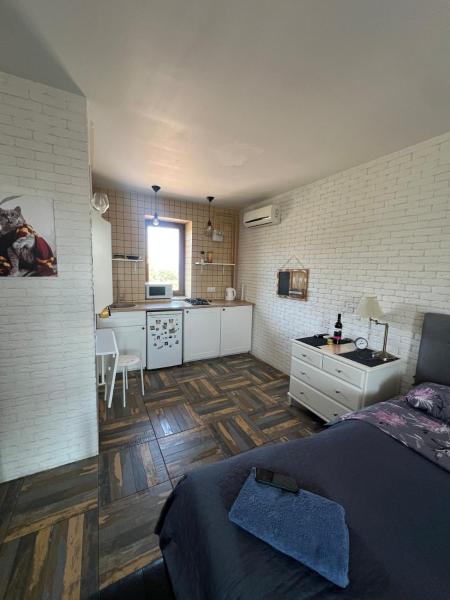 A la foto es mostra l'objecte Stylish baby situat a la ciutat de Odessa.