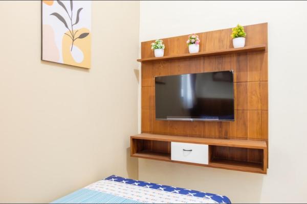 A la foto es mostra l'objecte Kost Putri Exclusive Orchidee situat a la ciutat de Jatingaleh.