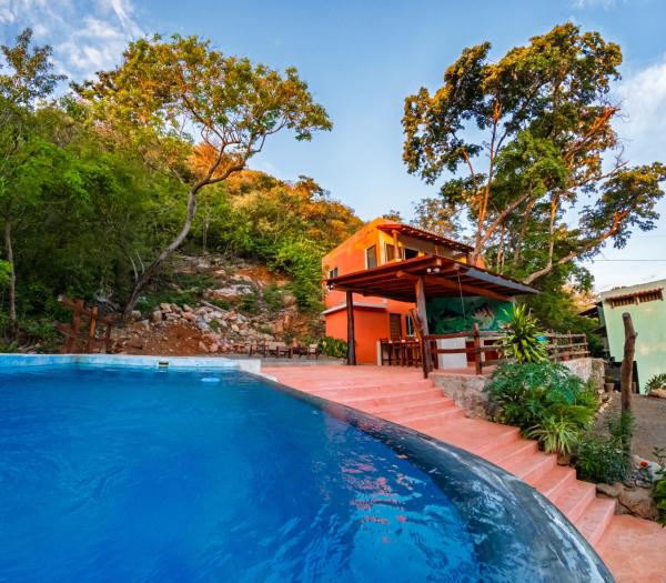 Casa Arrecife Troncones - A Few Steps From The Beach - Michoacán