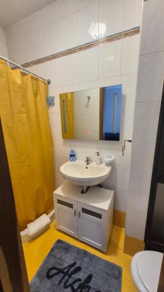 Foto 4: Spacious, one bedroom flat in an amazing location