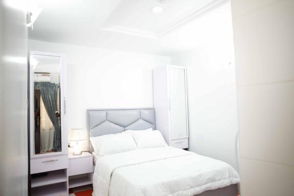 Στη φωτογραφία φαίνεται το αντικείμενο Urban Bliss Studio που βρίσκεται στην πόλη Αμπούζα.