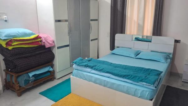На фото показан объект Ragade's Swarajya Flat For Homestay, расположенный в городе Pimpla.