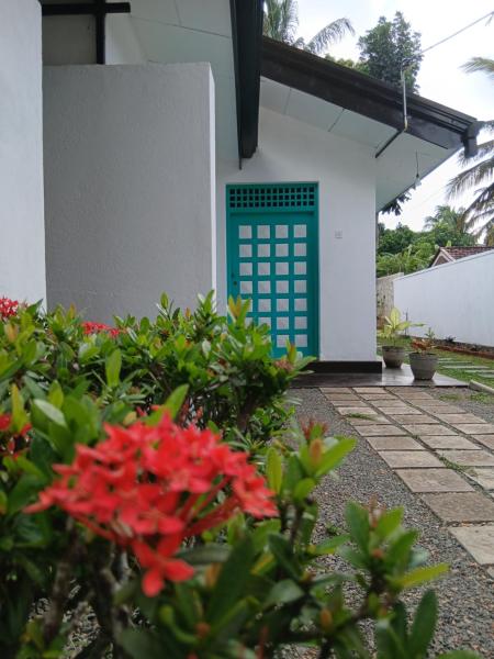 Villa Coleus Tangalle - Private Garden Villa, 10 Min To Beach - Sri Lanka