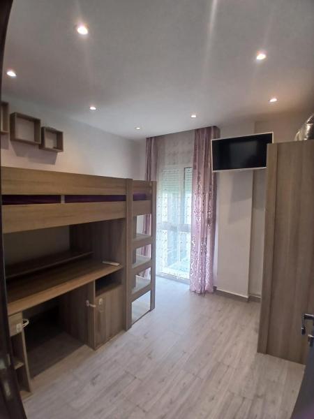 A la foto es mostra l'objecte Luxueux f4 au cœur d Alger situat a la ciutat de Khraicia.