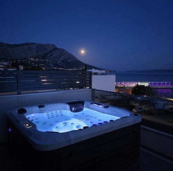 Luxury Apartments And Penthouse M&a Vojnovic Duće Omiš - Omiš