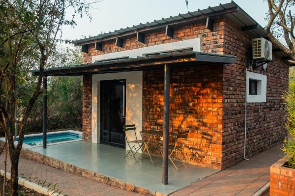 The Hill Chalets - Crocodile Pools-Self Catering, Ramotswa