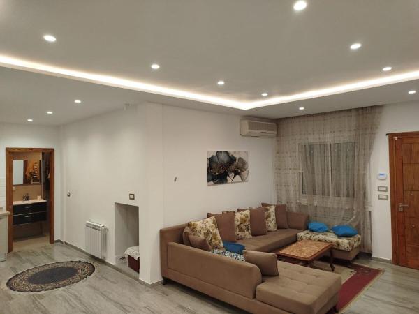 На фото показан объект RDC Villa Calme, расположенный в городе Sidi Daoud.