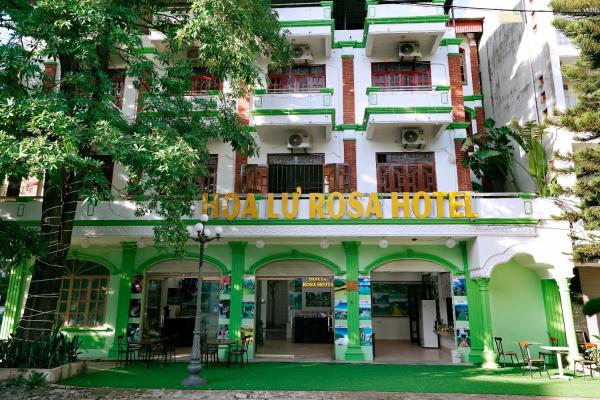 A la foto es mostra l'objecte Hoalu Rosa Hotel situat a la ciutat de Phúc Lộc.