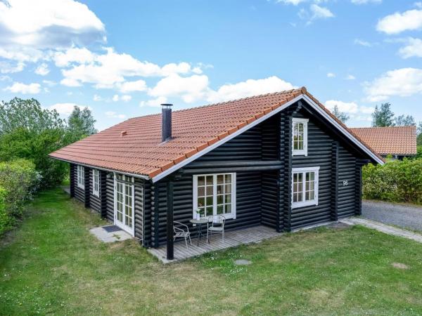 På billedet ses objektet Holiday Home Edzard - 900m from the sea by Interhome beliggende i byen Væggerløse.