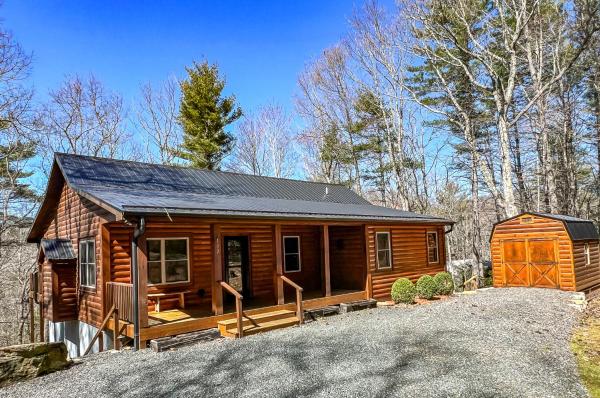 Whispering Pines Retreat - West Jefferson, NC