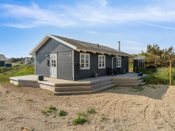 På billedet ses objektet Holiday Home Wulfhard - 400m from the sea by Interhome beliggende i byen Frøstrup.