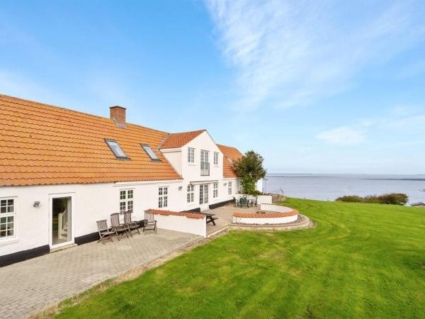 Auf dem Foto ist das Objekt Holiday Home Thorge - 75m to the inlet by Interhome in der Stadt Struer zu sehen.