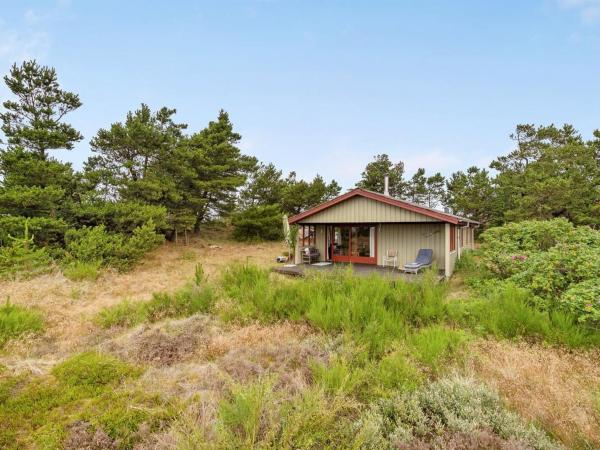 照片显示了位于Bedsted Thy市的Holiday Home Atreju - 2km from the sea by Interhome物件。