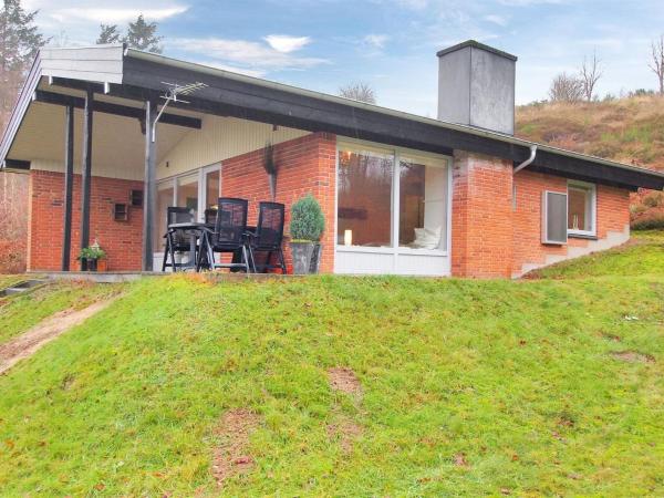 På bildet vises objektet Holiday Home Gerret by Interhome som ligger i byen Bryrup.