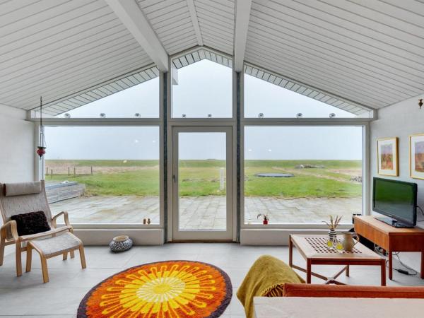 Na fotografii je vidět objekt Holiday Home Gundborg - 100m from the sea by Interhome nacházející se ve městě Storvorde.