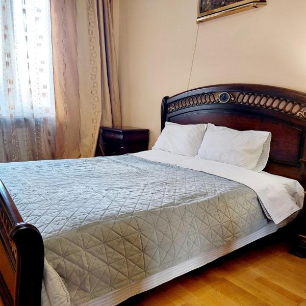 Habitació Quàdruple Confort - НОВОБУДОВА 2 кімнати Вернадського 8