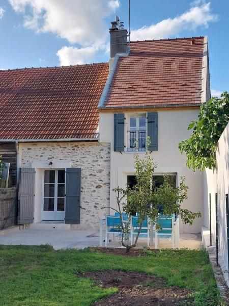 Na fotografii je vidět objekt Maison de charme 80m2, havre de paix à 20 minutes de Disney, 1 heure de Paris nacházející se ve městě Mortcerf.