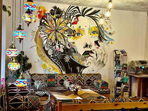 På billedet ses objektet The Sydney Hotel beliggende i byen Amman.