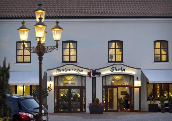 På billedet ses objektet Hotel Skala beliggende i byen Biała Podlaska.