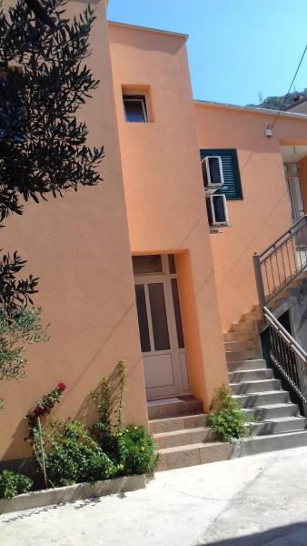 A la foto es mostra l'objecte Apartments Anita Hure situat a la ciutat de Hvar.
