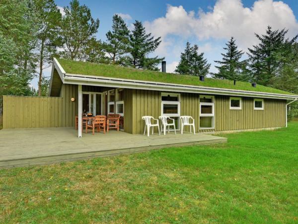 写真にはPandrup市にあるHoliday Home Editt - 2km from the sea by Interhomeが写っています。