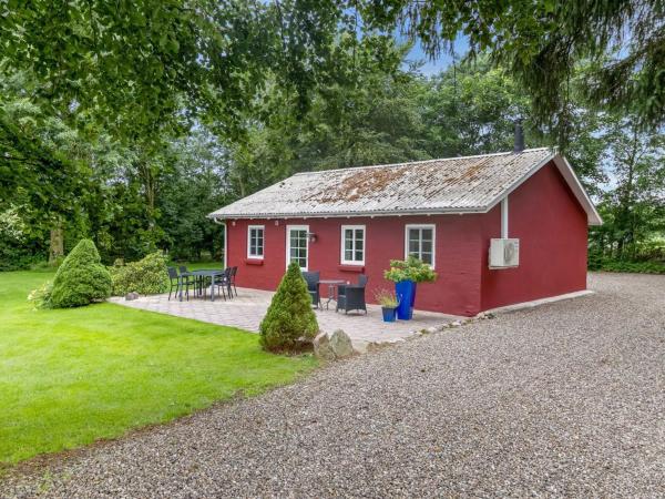 Auf dem Foto ist das Objekt Holiday Home Saran - 30km from the sea by Interhome in der Stadt Agerskov zu sehen.