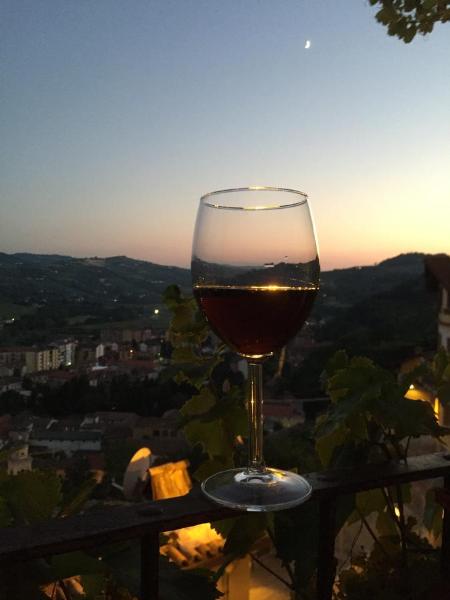 View & Wine - Piedmont