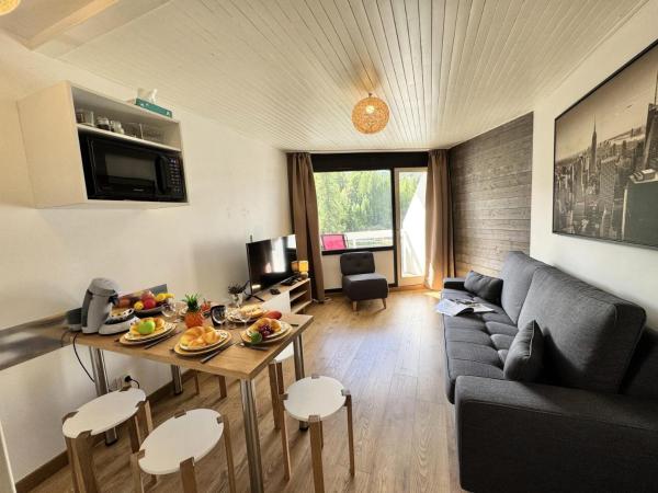 Nella foto è visibile l'oggetto Résidence Le Lauzet - PETIT APPARTEMENT CHALEUREUX A VARS MAE-6323 situato nella città di Vars.