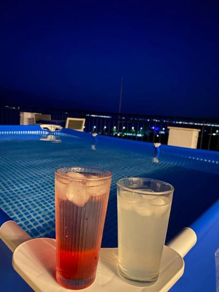 Op de foto is het object Hotel Bar Restaurant Stone Dream te zien, gelegen in de stad Udënisht.