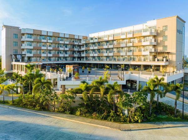 A la foto es mostra l'objecte SixtyFifth Destination Resort Hotel situat a la ciutat de Bacolod.