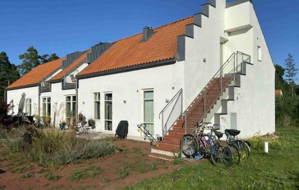 Na fotografii je vidět objekt Gorgeous Apartment In Gotlands Tofta nacházející se ve městě Västergarn.
