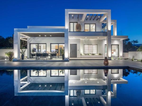 A la foto es mostra l'objecte Villa ABC situat a la ciutat de Vasai.