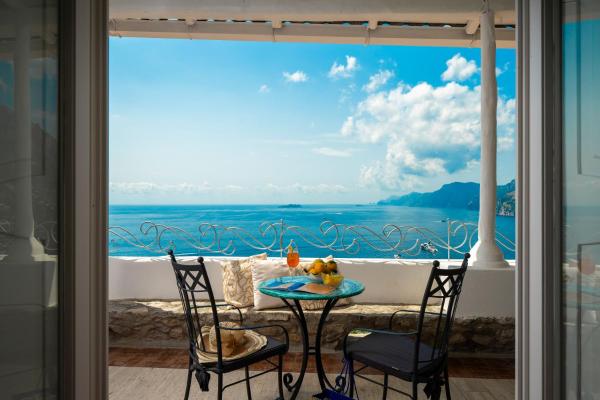 Villa Santa Chiara Positano Suites - Positano
