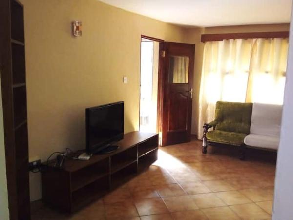 Rosaline's Lodge, Freetown