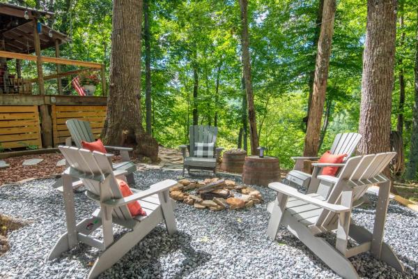 Cozy Cabin Overlooking Close To Boone And West Jefferson - West Jefferson