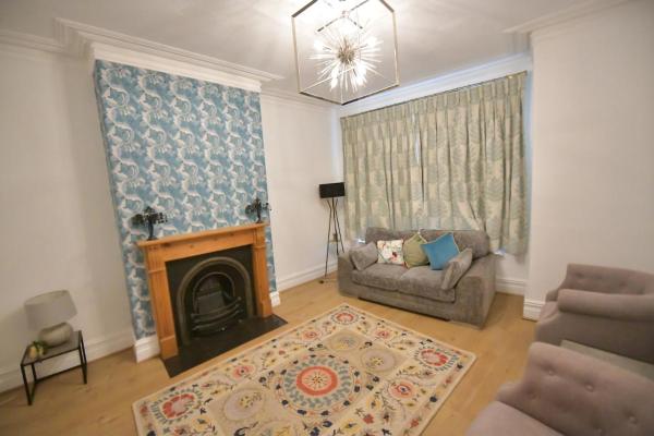 Bilde 1: Charming & Cosy Home Stockport
