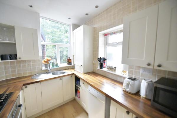 Bilde 9: Charming & Cosy Home Stockport