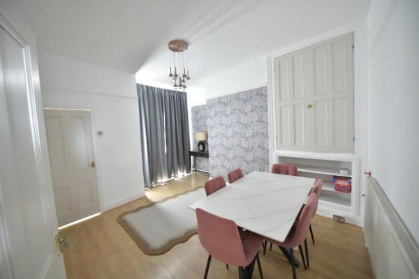 Bilde 6: Charming & Cosy Home Stockport