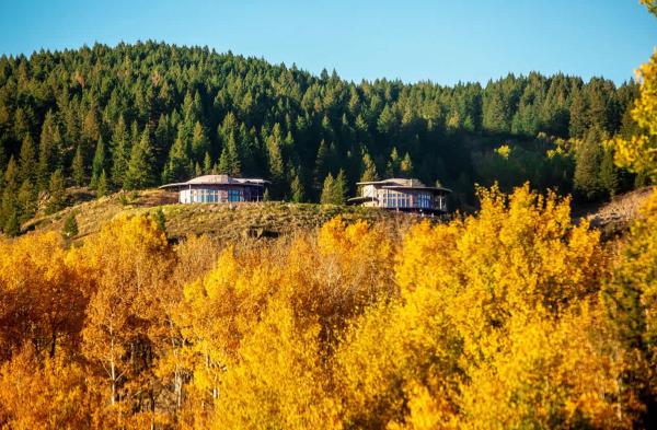 På bildet vises objektet Dual Cabin- Yellowstone Family Retreat- Sled Hill som ligger i byen Ashton.