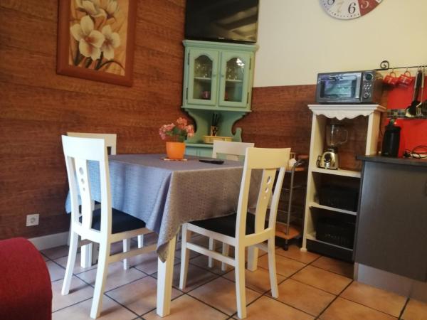 En la foto se muestra el objeto Holiday Home in Spain with Terrace & BBQ ubicado en la ciudad de La Concha.